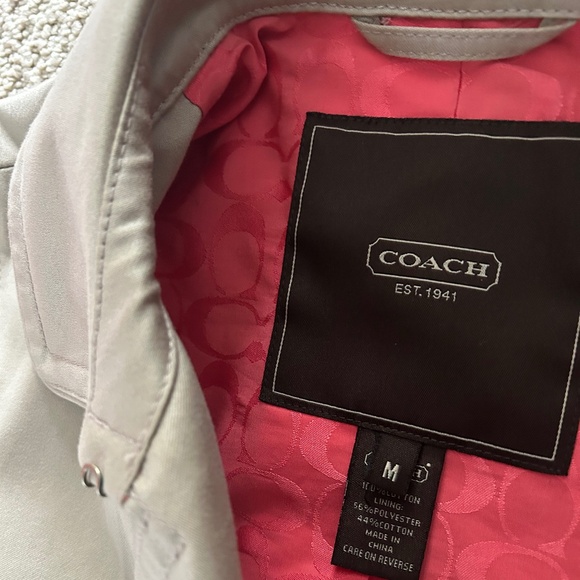 Authentic Coach 100 percent cotton beige trench coat - Picture 9 of 14